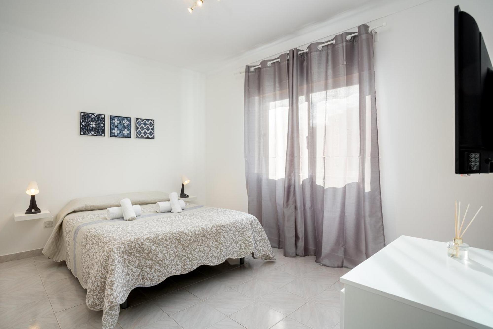 Blife Allya Private Rooms Faro Luaran gambar